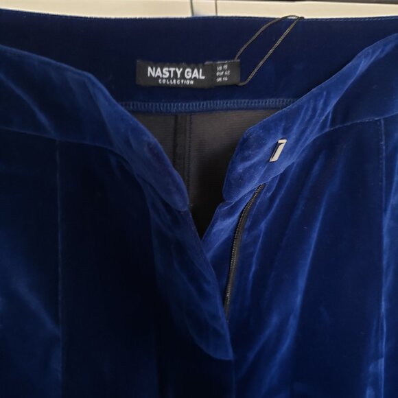 (NWOT) Nasty Gal Can You Feel It Velvet Suit (Size 10) - Picture 7 of 13